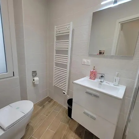 Fleur De Sel -Menton City Center Studio Apartment *