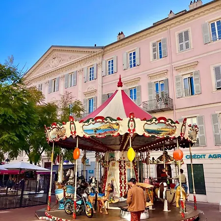 Fleur De Sel -Menton City Center Studio Apartment דירה *